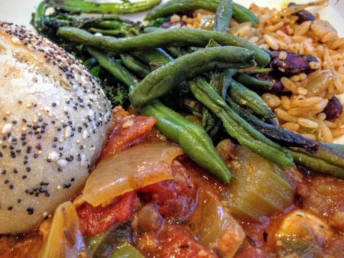 A yummy vegetarian meal from Ricker, a Stanford dining hall near the Gates CS building. Stanford has been voted the 'Favorite Vegan-Friendly Large College' by peta2.